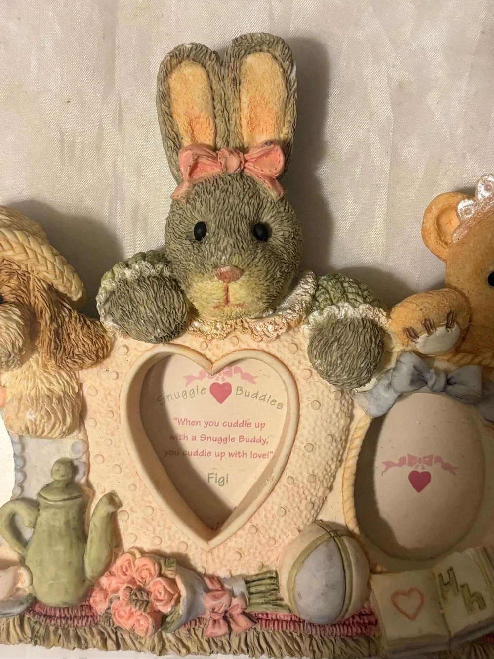 Plush Animal Multi-Opening Picture Frame Set in Cream and Pink
